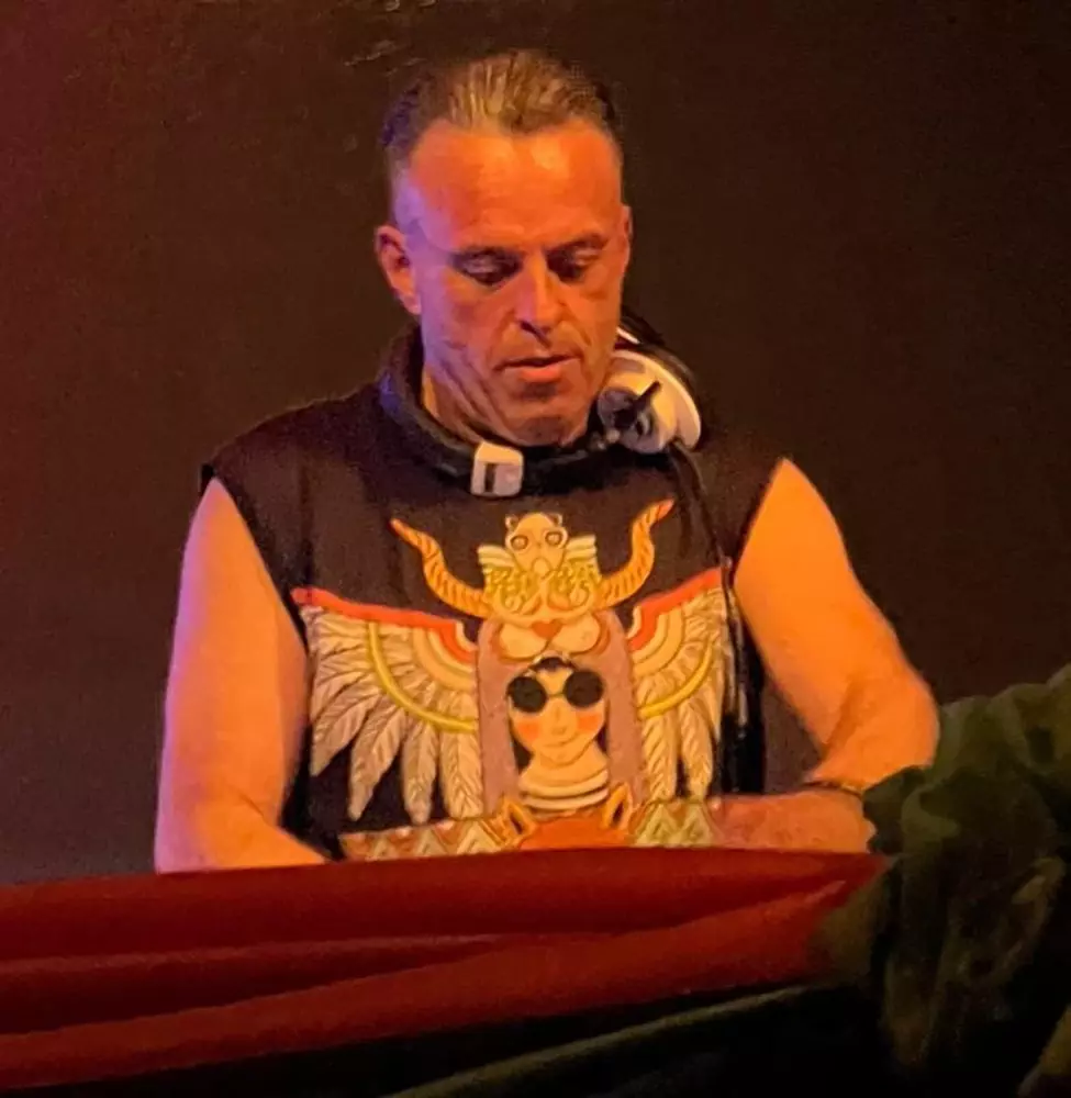 DJ Maximo